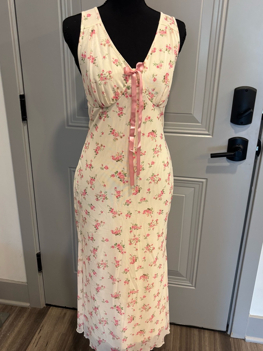 SHEIN Cream Floral Maxi Dress with Pink Accents